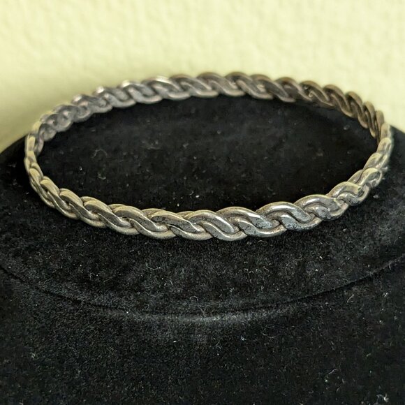 Mexico Bangle Bracelet Flat Braided Silver Tone Stackable Stacker Minimalist - Picture 1 of 8